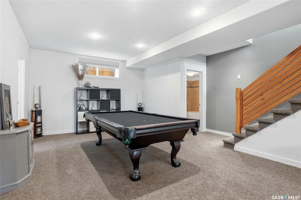 519 Trimble Crescent Saskatoon SK S7W 0E1