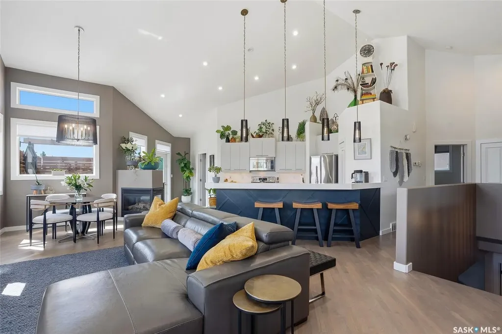 519 Trimble Crescent Saskatoon SK S7W 0E1