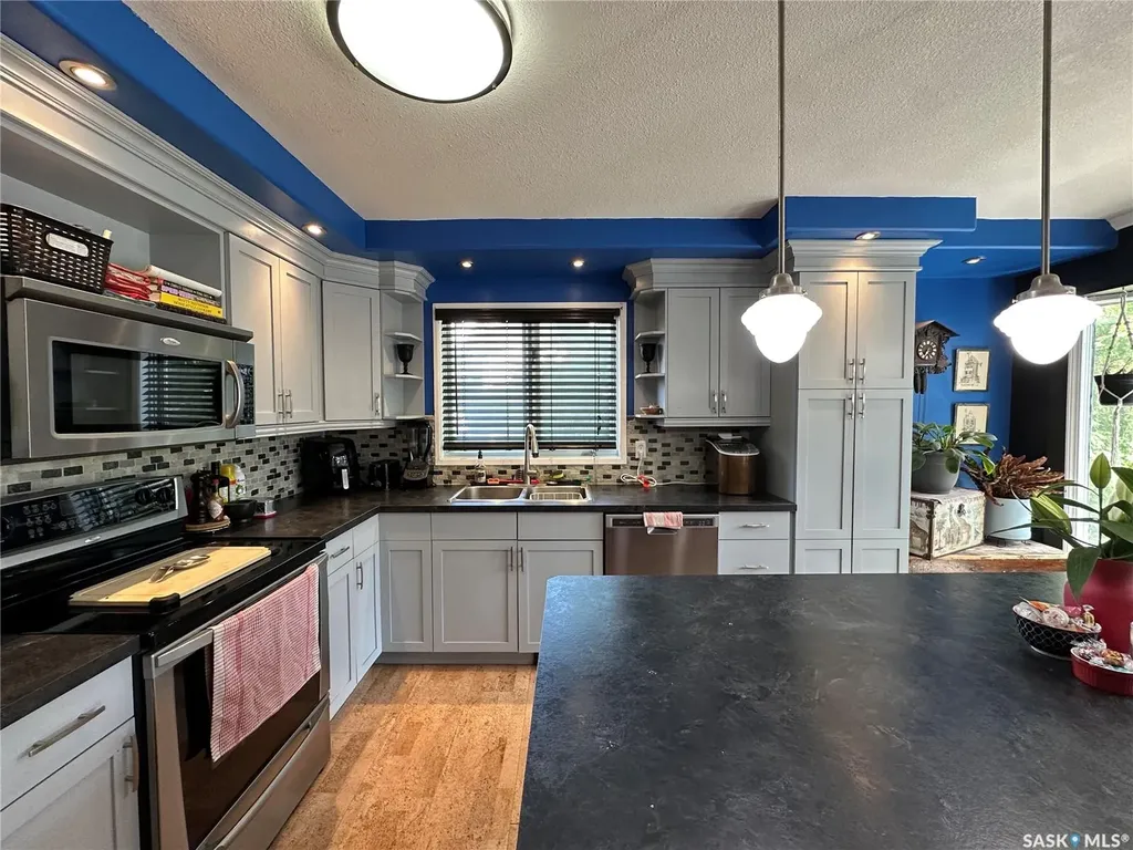 52 Windfield Place Yorkton SK S3N 3P8