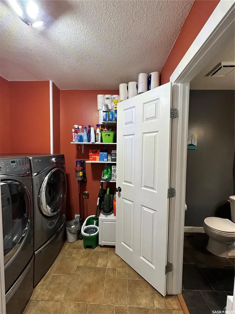 52 Windfield Place Yorkton SK S3N 3P8