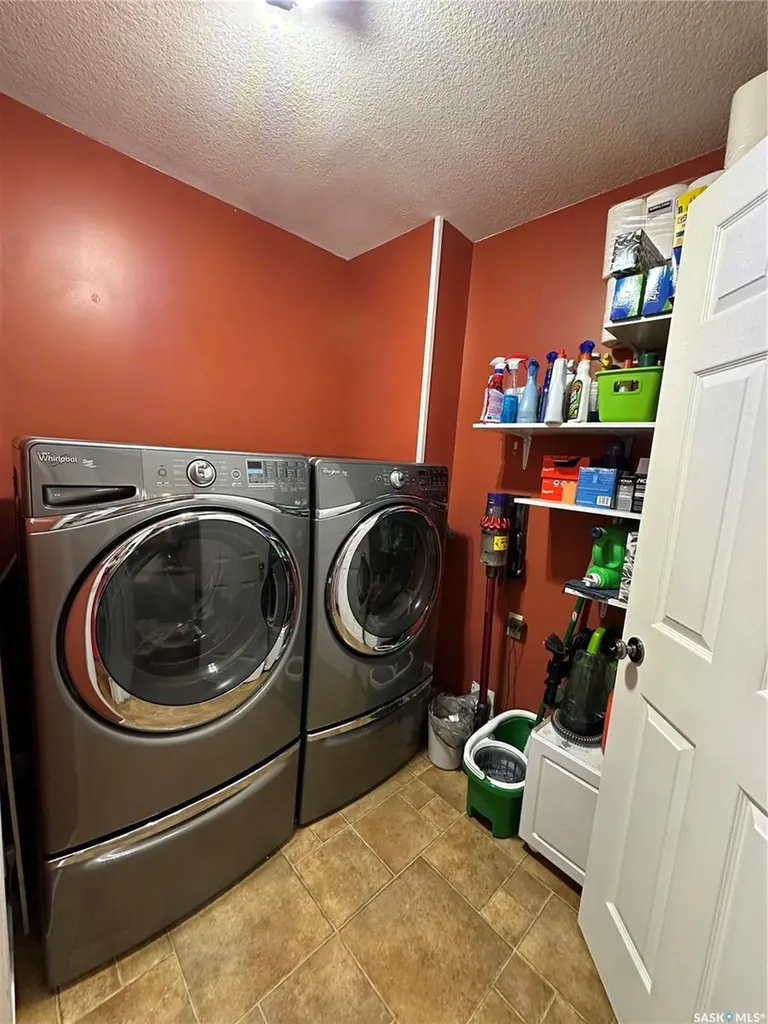 52 Windfield Place Yorkton SK S3N 3P8