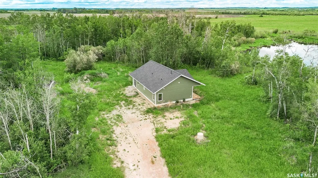 304 Railway Avenue Garden River Rm No. 490 SK S0J 1T0