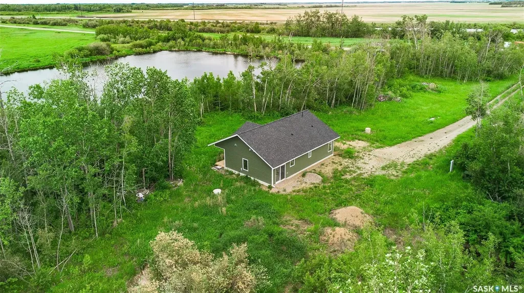 304 Railway Avenue Garden River Rm No. 490 SK S0J 1T0