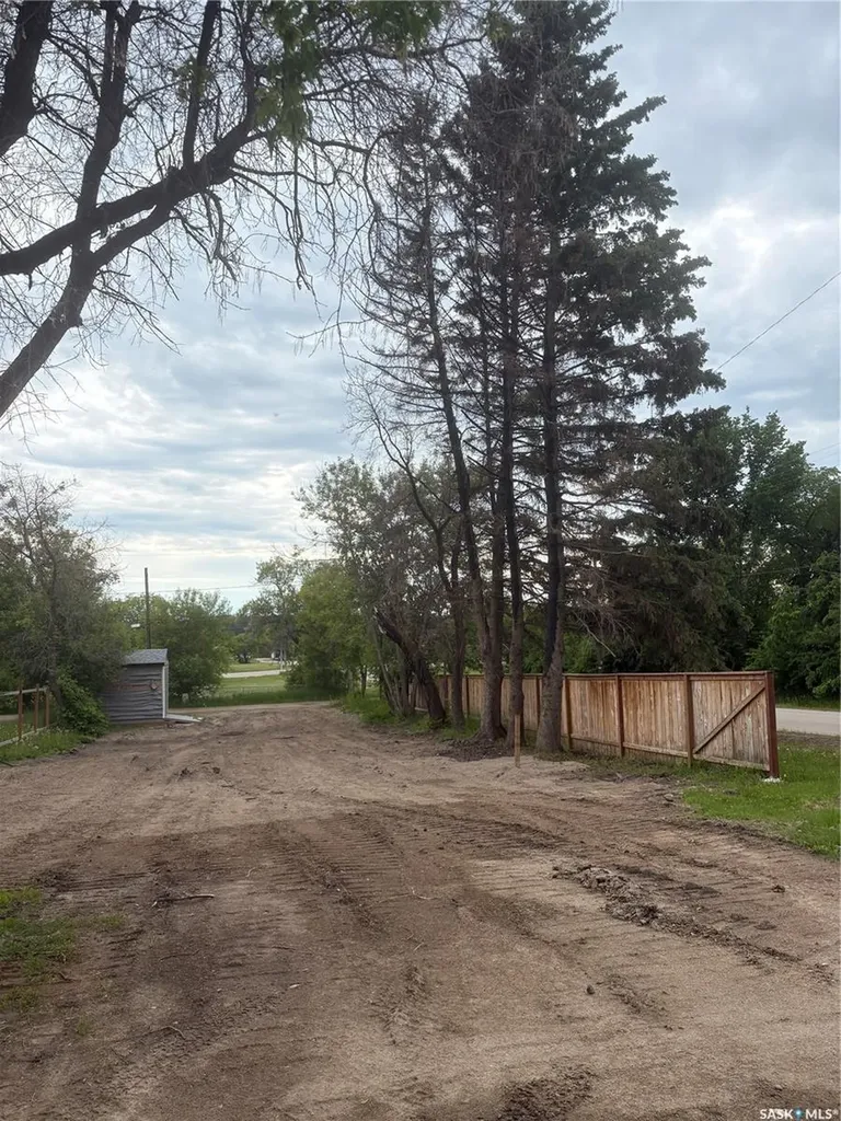 116 2nd Avenue Big River SK S0J 0E0