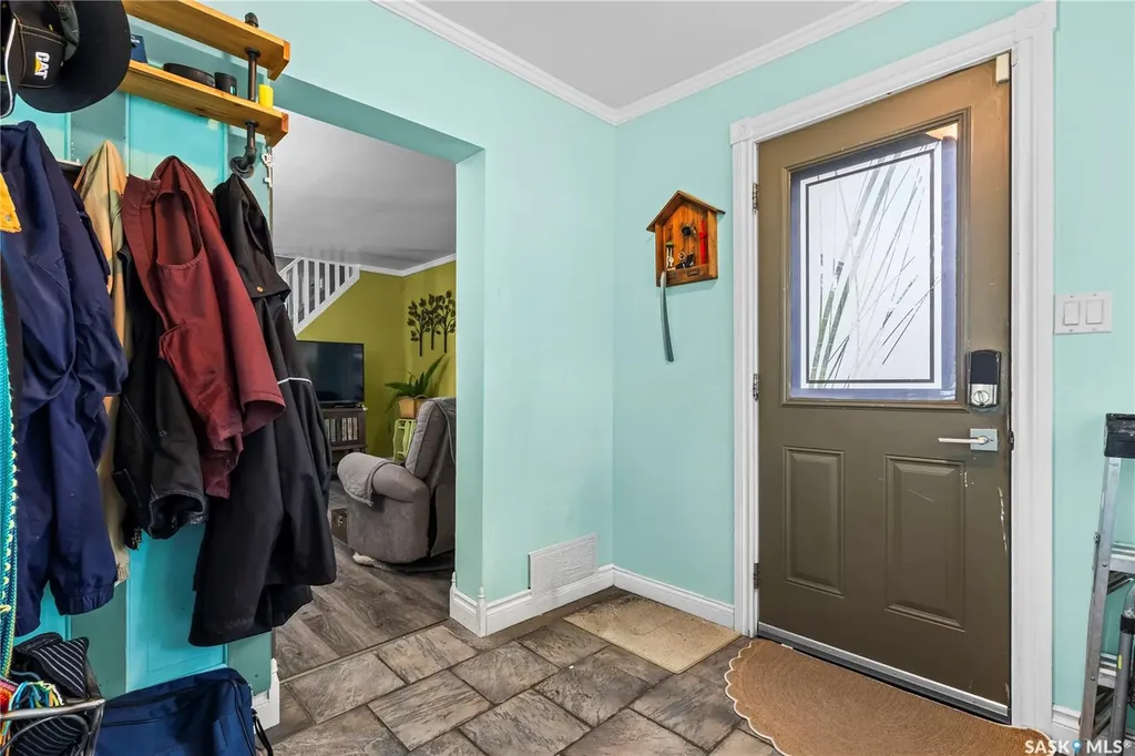 616 20th Street W Prince Albert SK S6V 4H3