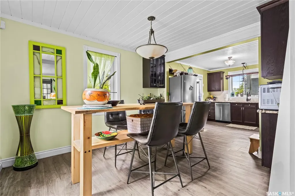 616 20th Street W Prince Albert SK S6V 4H3