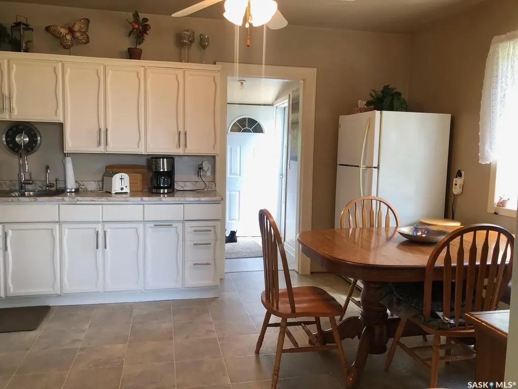 48 Highway Avenue E Preeceville SK S0A 3B0