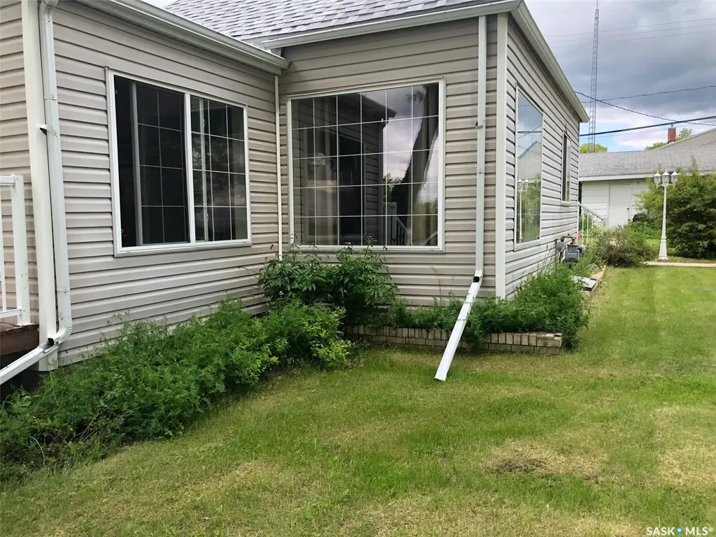 48 Highway Avenue E Preeceville SK S0A 3B0