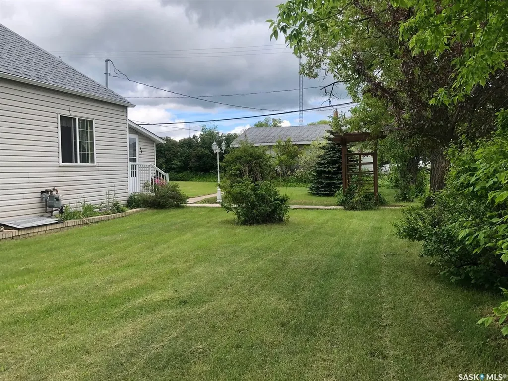 48 Highway Avenue E Preeceville SK S0A 3B0