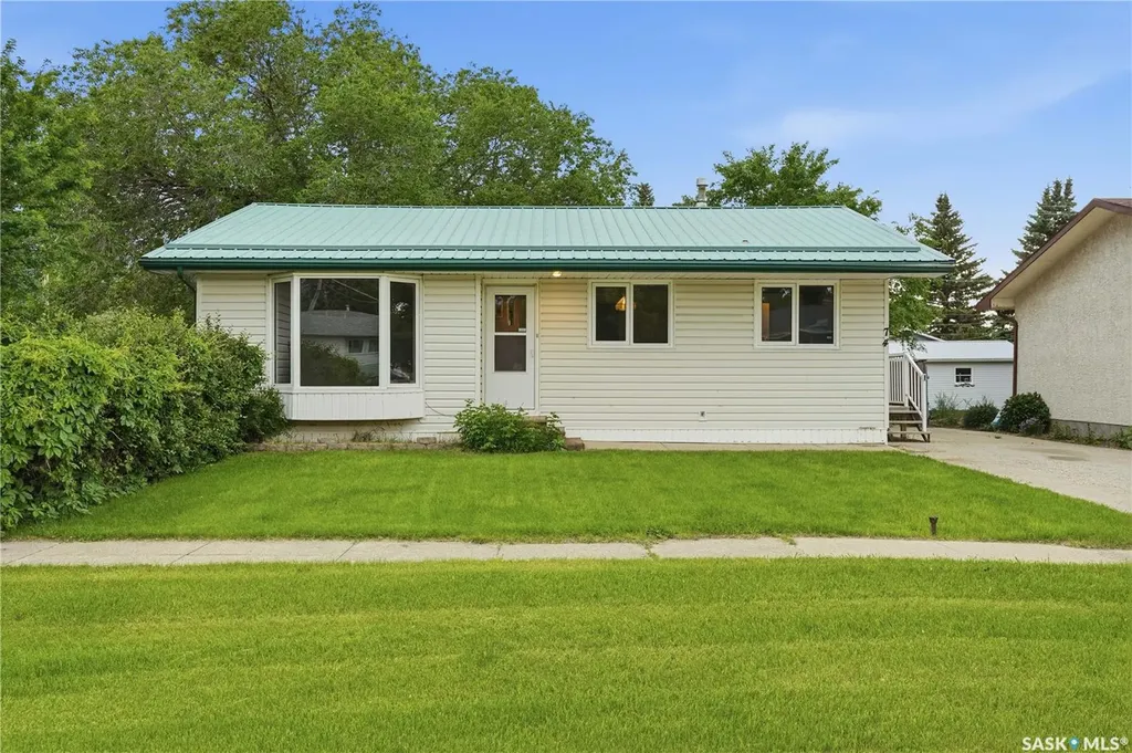 74 Main Street Fillmore SK S0G 1N0