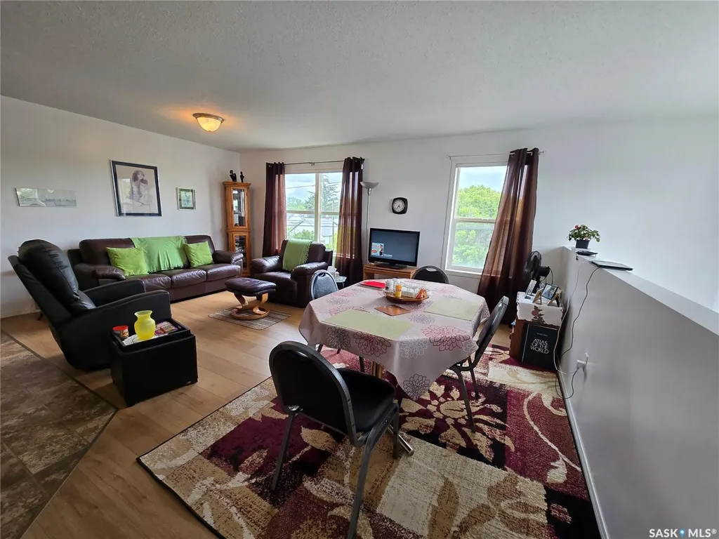 1275 South Railway Street E Swift Current SK S9H 5P3