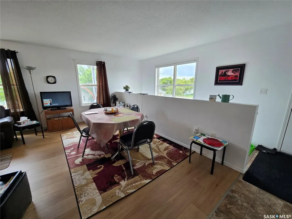 1275 South Railway Street E Swift Current SK S9H 5P3
