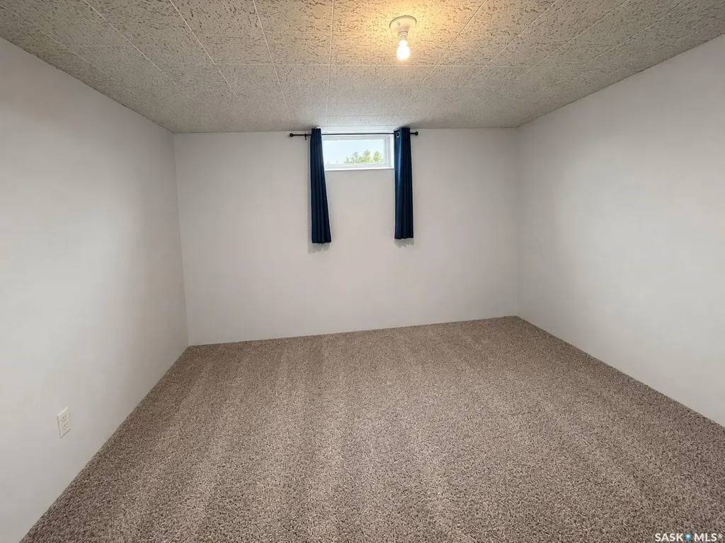 3015 5th Street Rosthern SK S0K 3R0