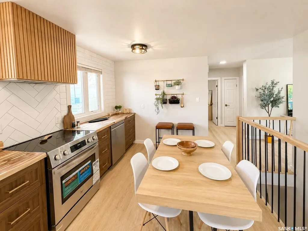 3015 5th Street Rosthern SK S0K 3R0
