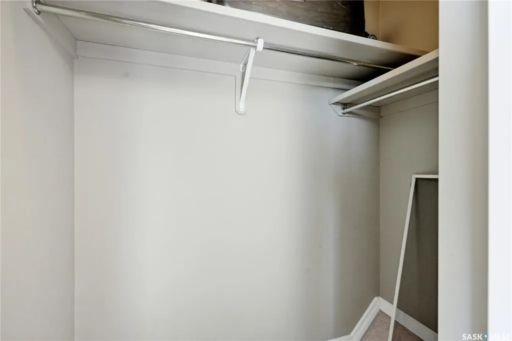 118 Pawlychenko Lane Saskatoon SK S7V 1K1