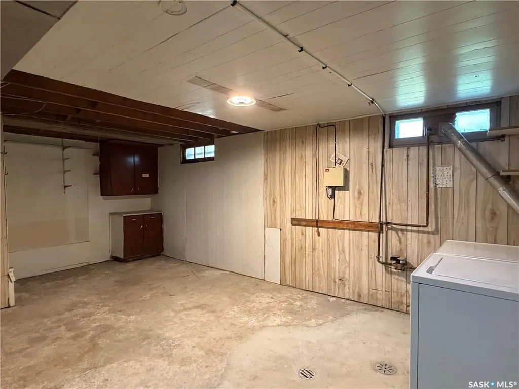 206 Watson Street Lipton SK S0G 3B0