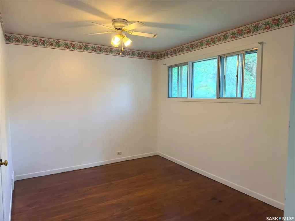 206 Watson Street Lipton SK S0G 3B0