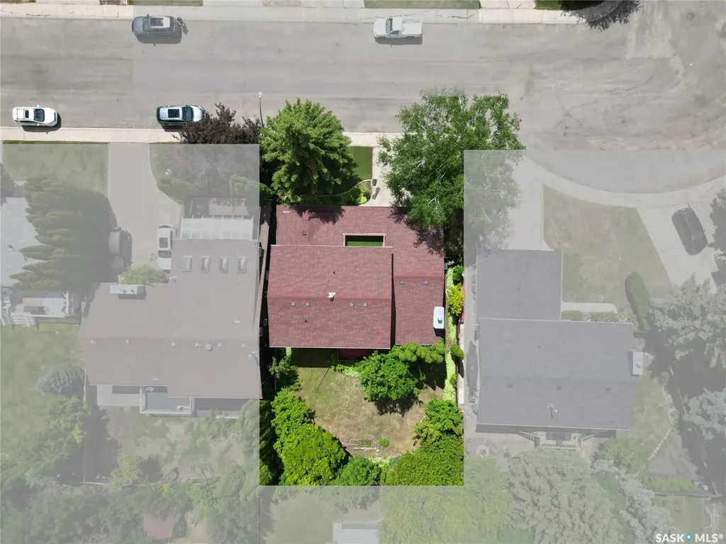 211 Keeley Crescent Saskatoon SK S7J 4B9