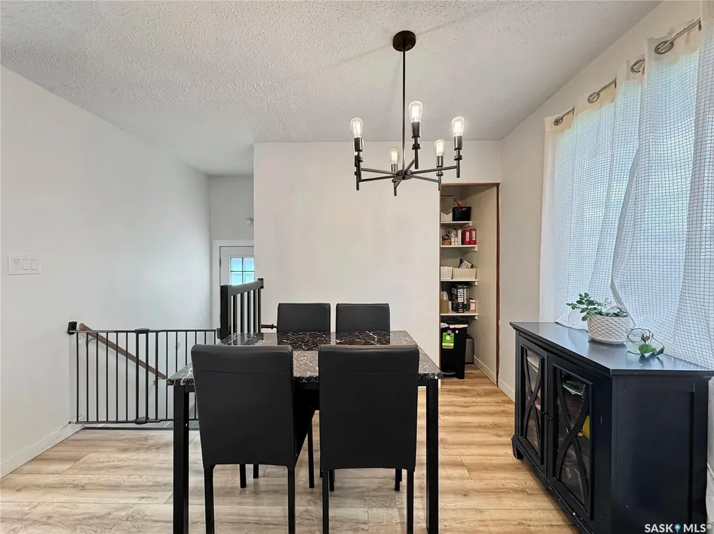 1321 108th Street North Battleford SK S9A 2B6