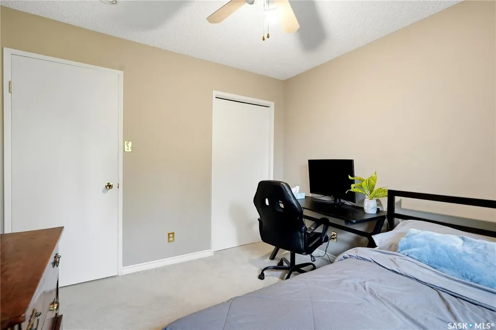 441 Capilano Drive Saskatoon SK S7K 4J6