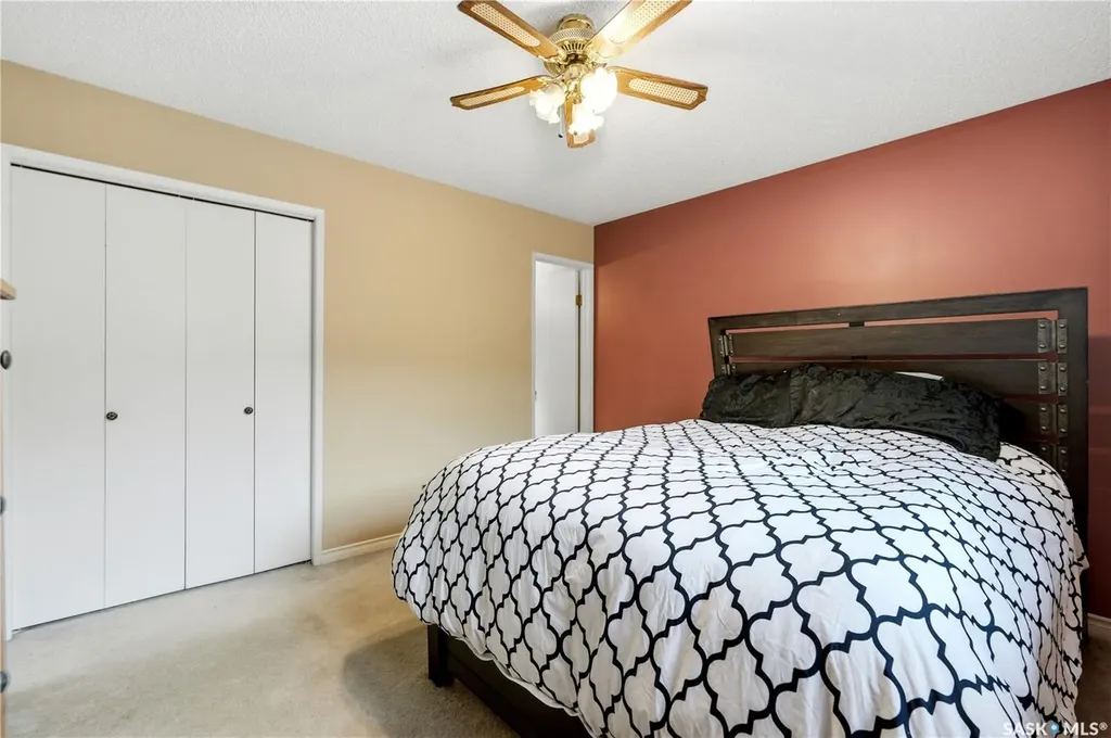 441 Capilano Drive Saskatoon SK S7K 4J6