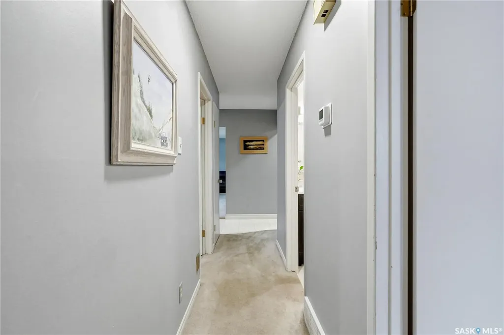 441 Capilano Drive Saskatoon SK S7K 4J6