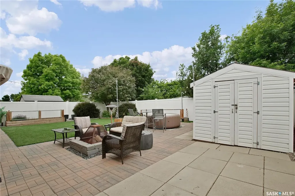 119 Pezer Crescent Saskatoon SK S7S 1J5