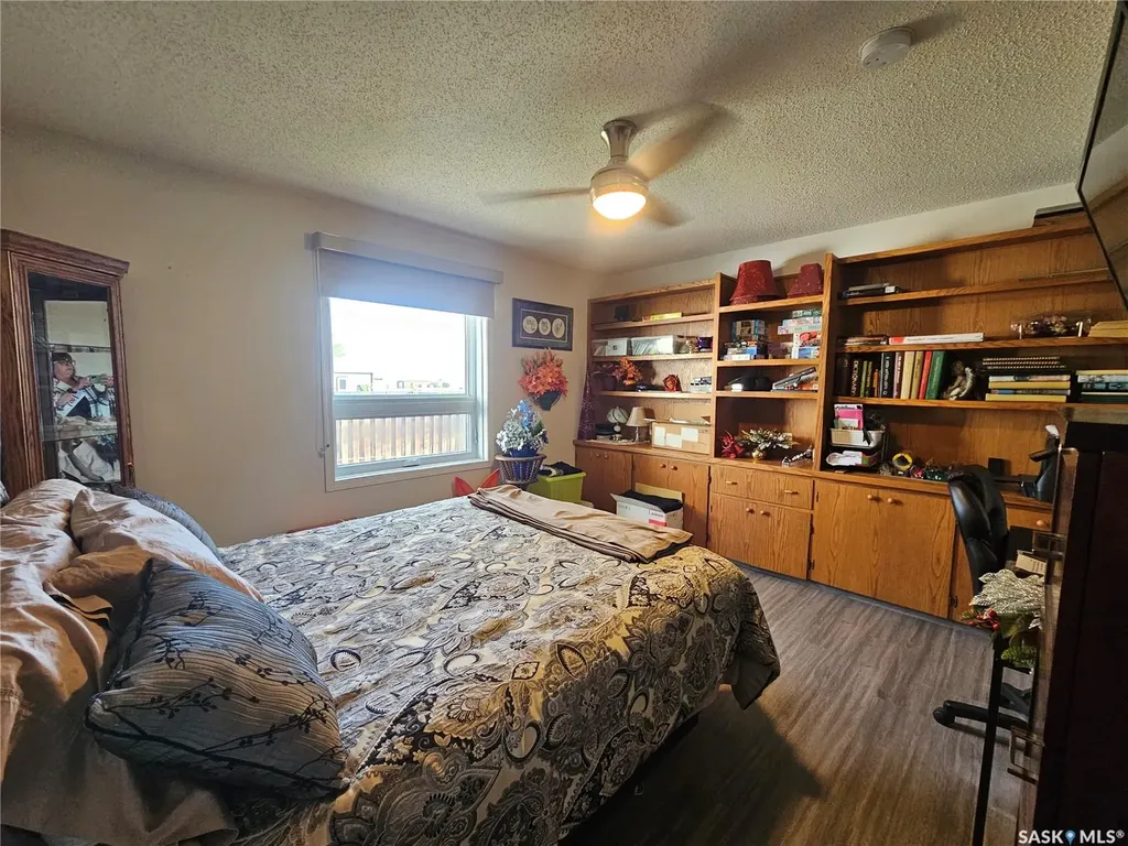 575 9th Street W Shaunavon SK S0N 2M0