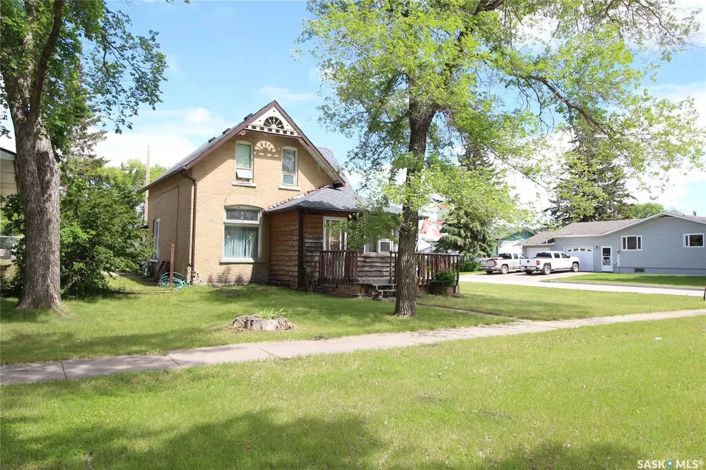 610 Broadway Avenue Moosomin SK S0G 3N0