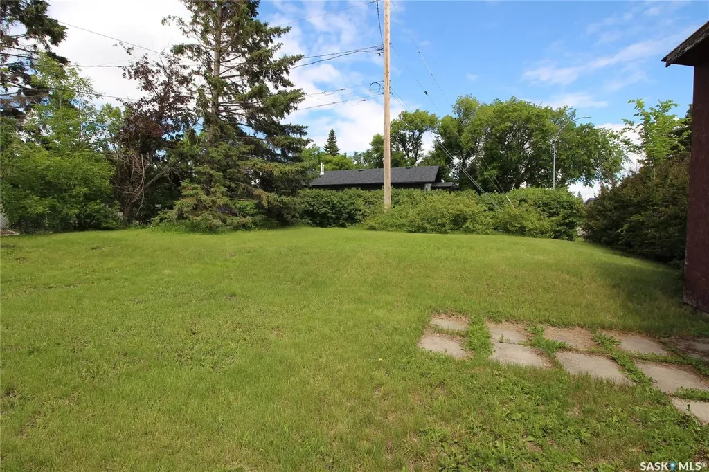 610 Broadway Avenue Moosomin SK S0G 3N0