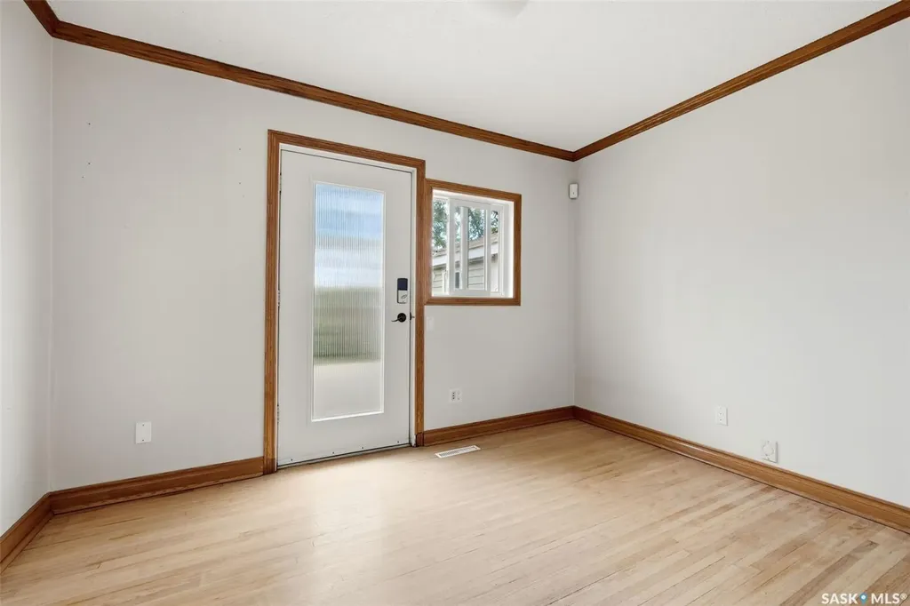 10 Lamont Crescent Regina SK S4S 4A4
