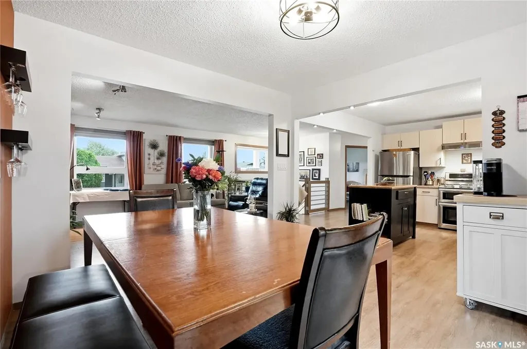 447 Ball Way Saskatoon SK S7K 6E6