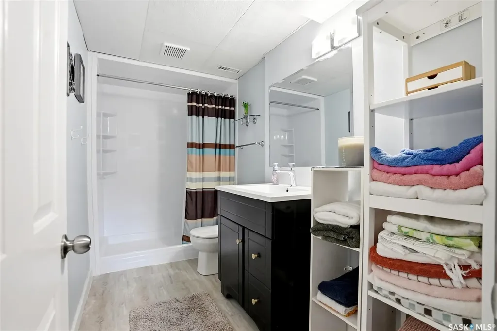447 Ball Way Saskatoon SK S7K 6E6