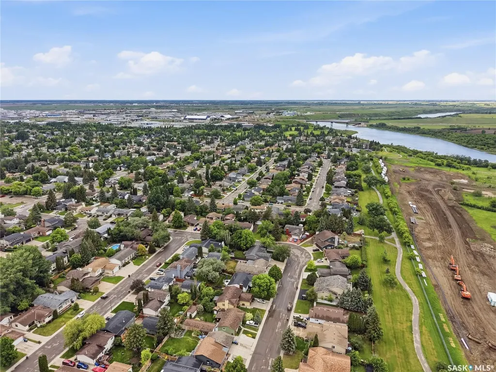 447 Ball Way Saskatoon SK S7K 6E6