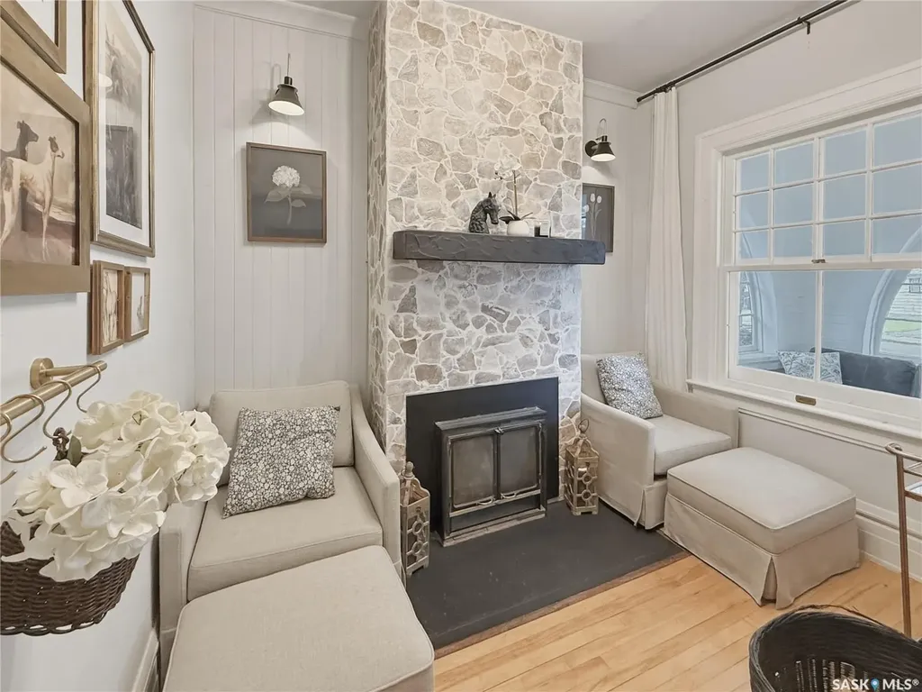 554 4th Avenue NE Swift Current SK S9H 2K2