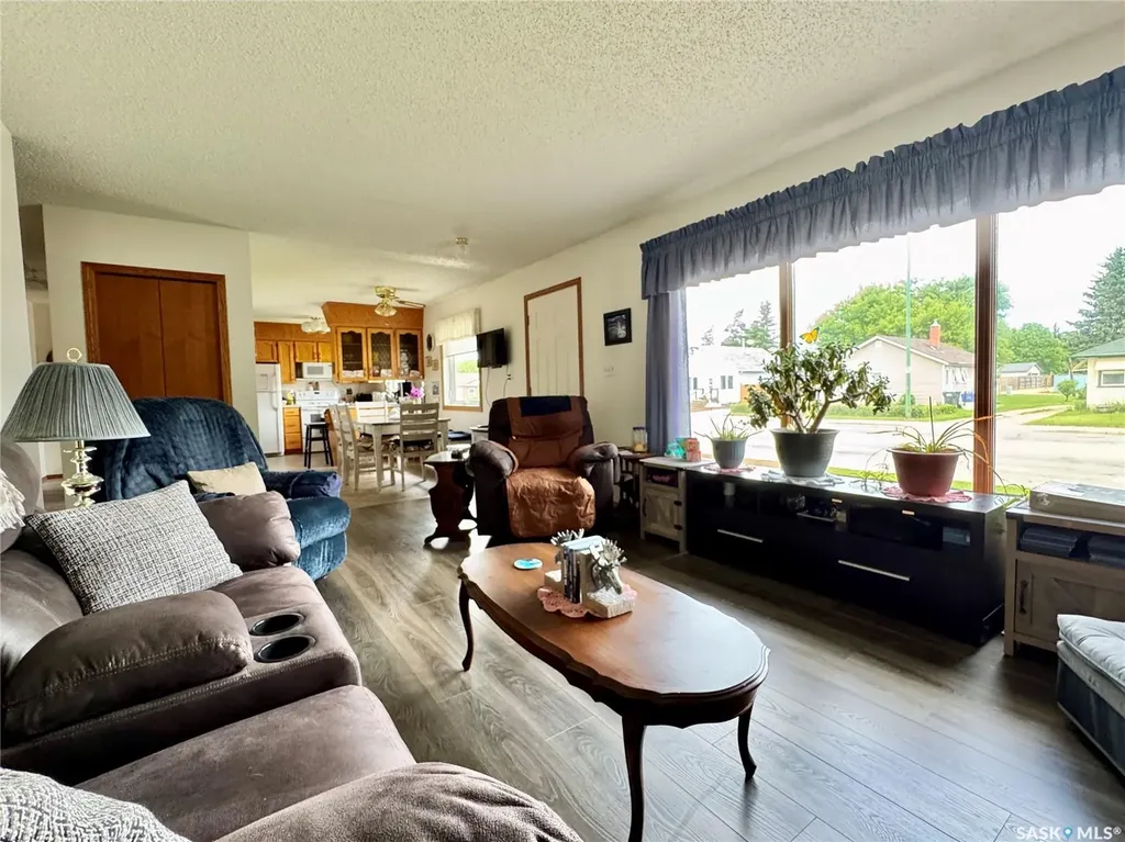 136 Darlington Street E Yorkton SK S3N 0E1