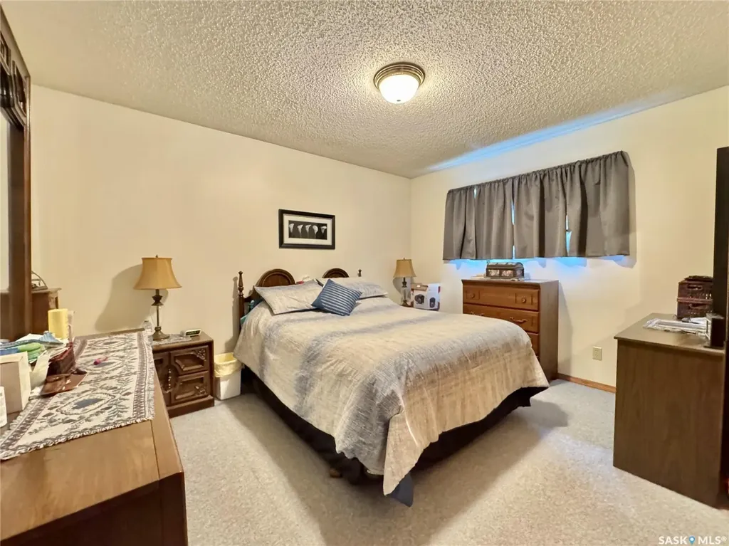 136 Darlington Street E Yorkton SK S3N 0E1