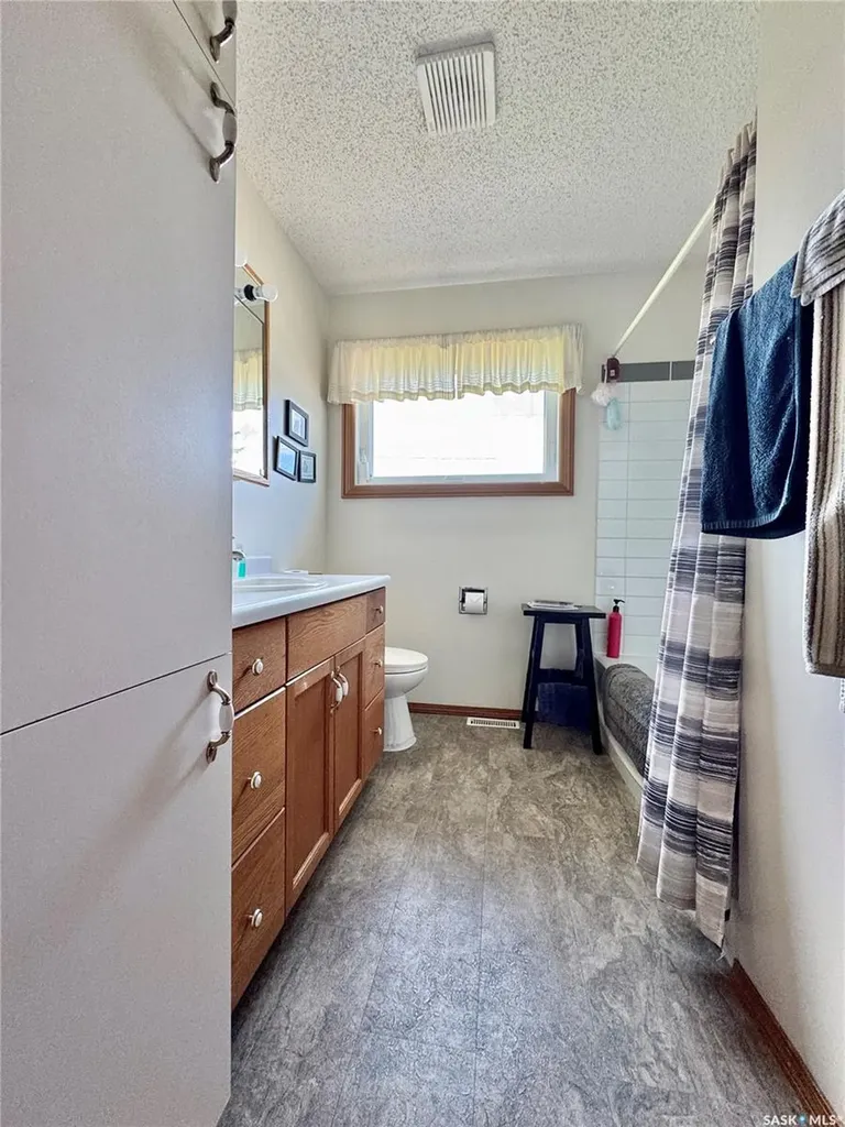 136 Darlington Street E Yorkton SK S3N 0E1