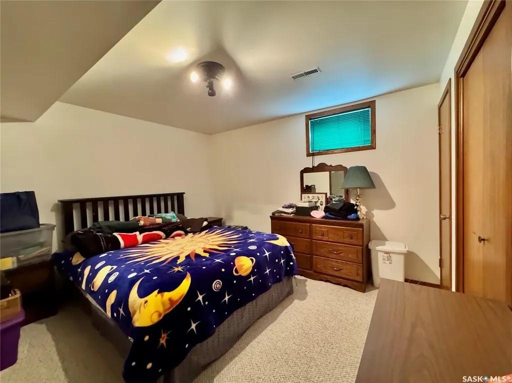 136 Darlington Street E Yorkton SK S3N 0E1