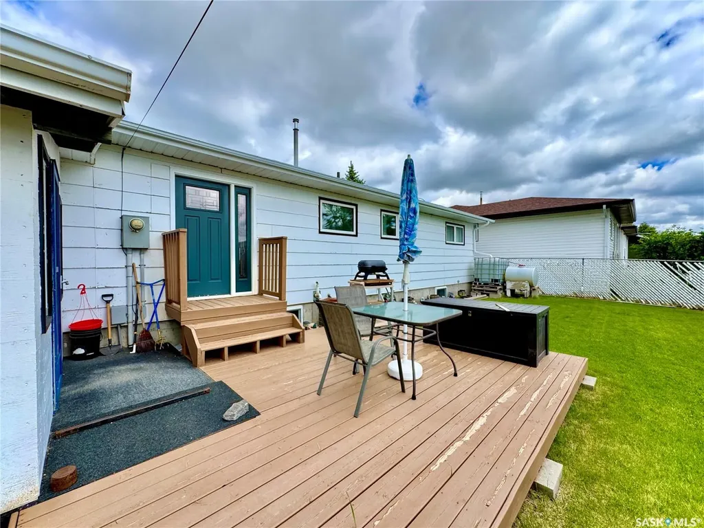 136 Darlington Street E Yorkton SK S3N 0E1