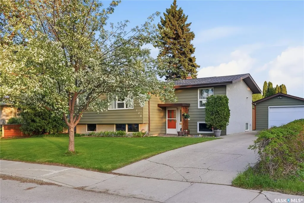 120 Rupert Drive Saskatoon SK S7K 1B3
