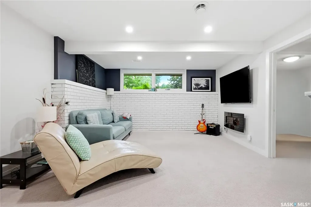 120 Rupert Drive Saskatoon SK S7K 1B3