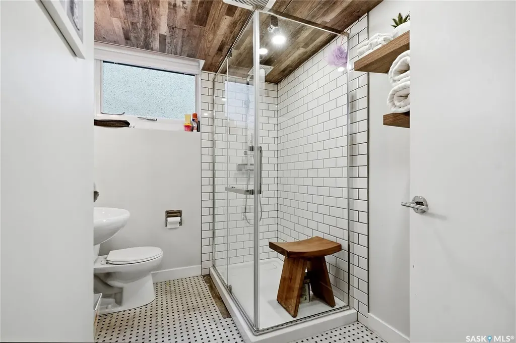 120 Rupert Drive Saskatoon SK S7K 1B3