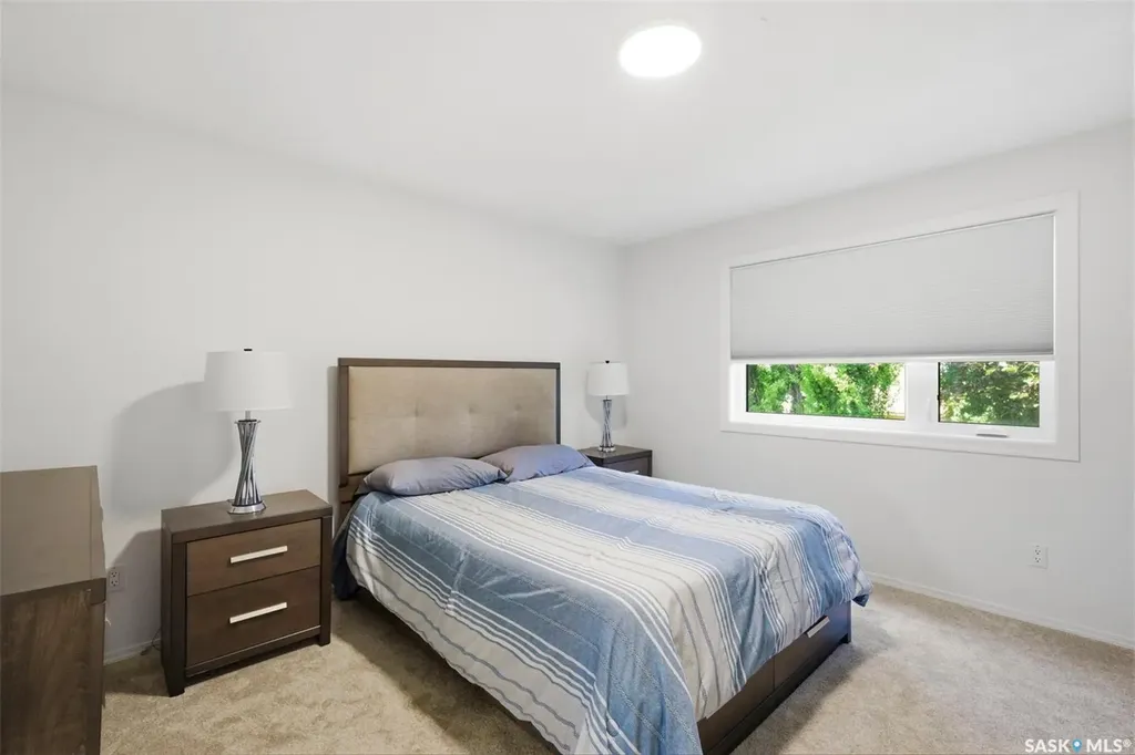 235 Bronson Way Saskatoon SK S7J 5E5