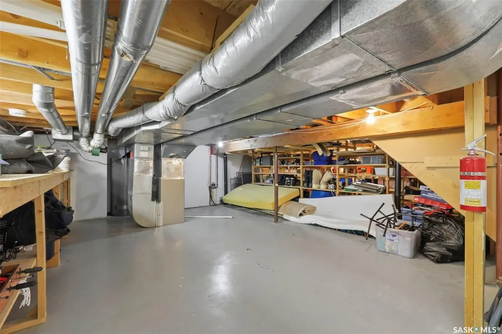 235 Bronson Way Saskatoon SK S7J 5E5