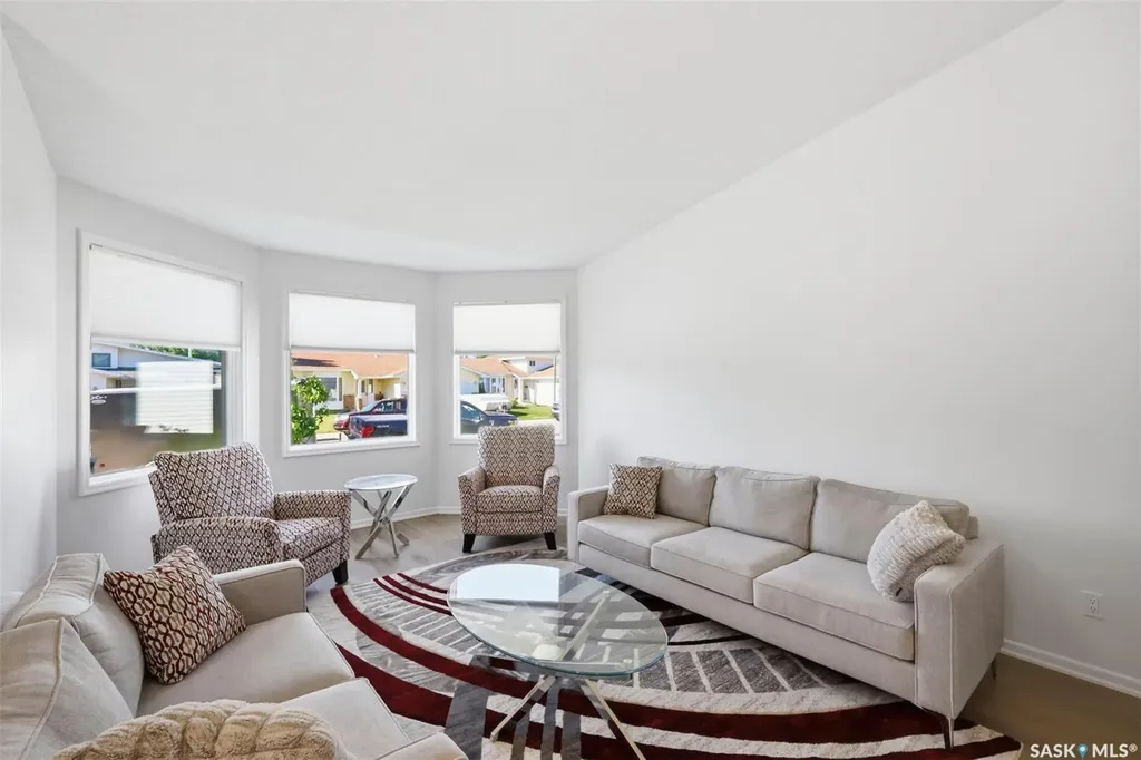235 Bronson Way Saskatoon SK S7J 5E5