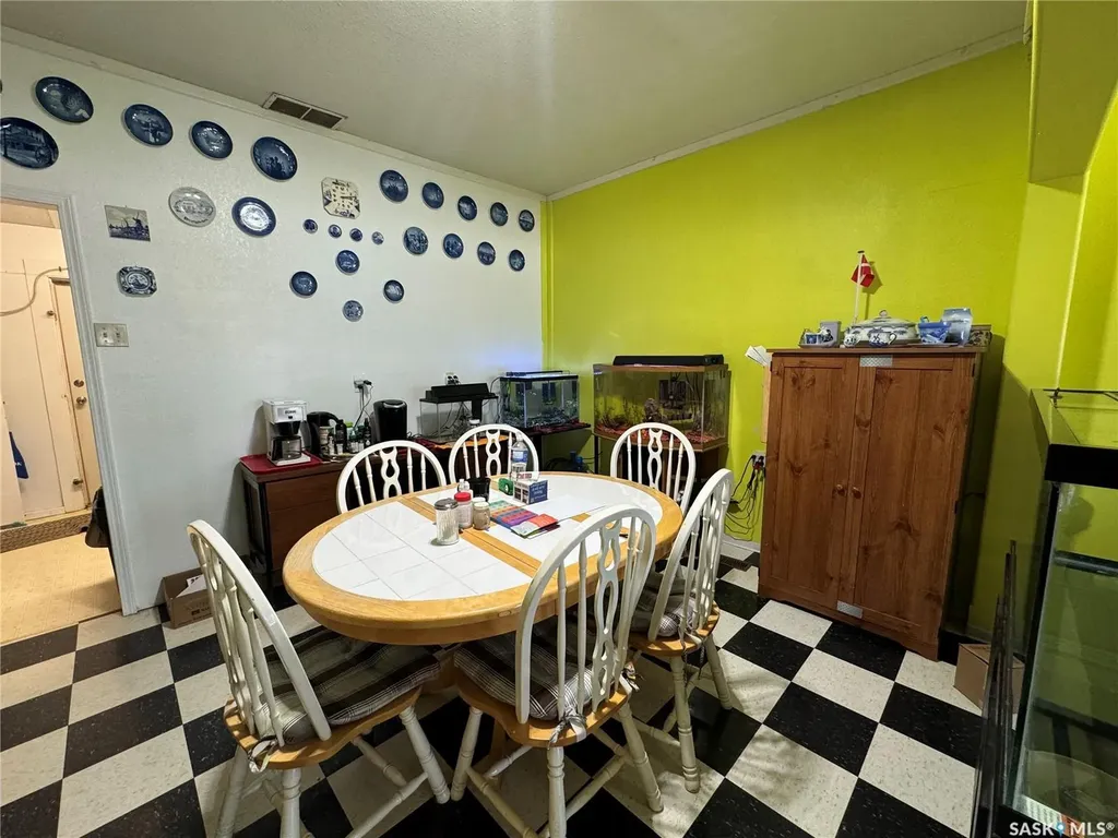 23 1st Avenue NE Preeceville SK S0A 3B0