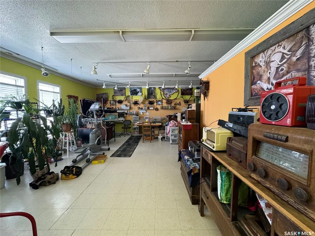 23 1st Avenue NE Preeceville SK S0A 3B0