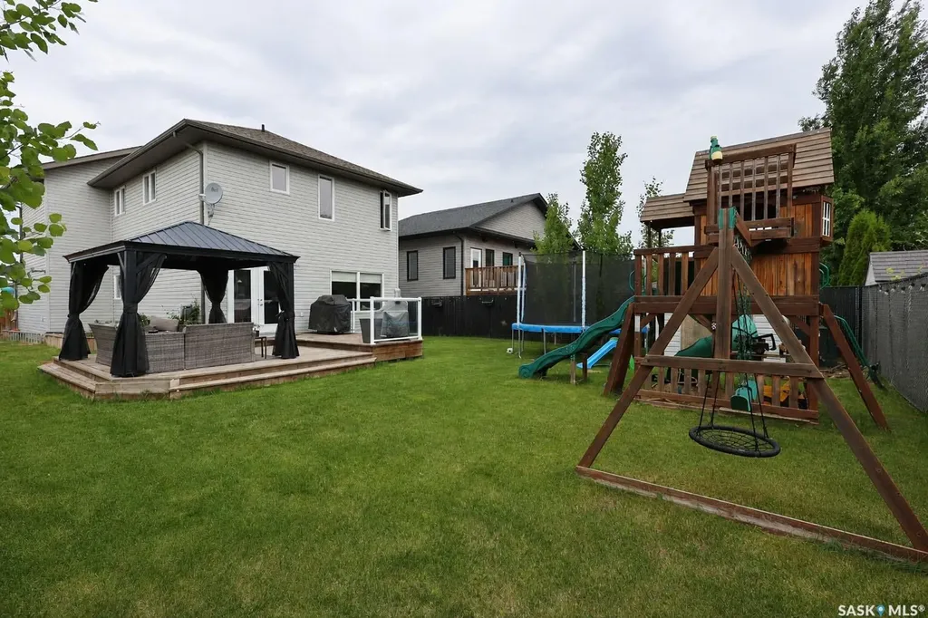 26 Guy Drive Prince Albert SK S6X 0A3