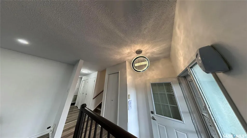 2 Mcdougall Crescent Saskatoon SK S7L 5C1
